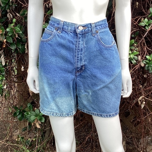 Liz Claiborne Have To Have High Rise Denim Shorts - Picture 1 of 8